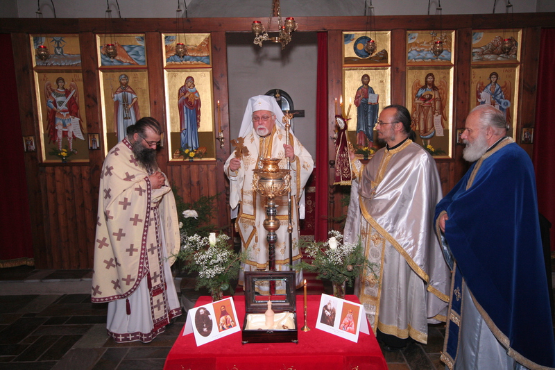 Bringing of Holy Relics_2008
