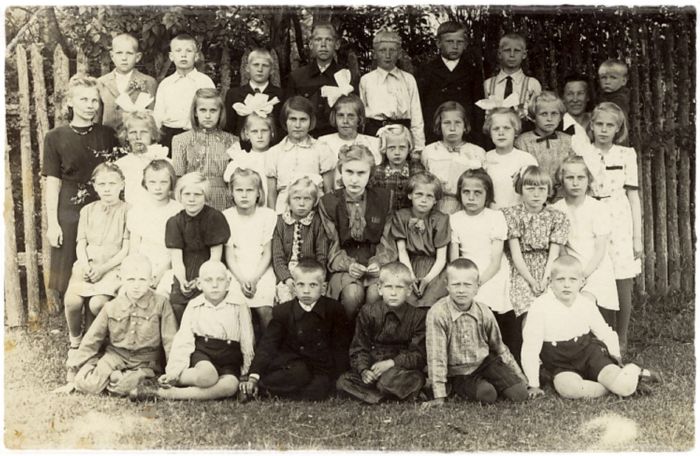 Audevälja kooli õpilased 1948/49.õ.a.