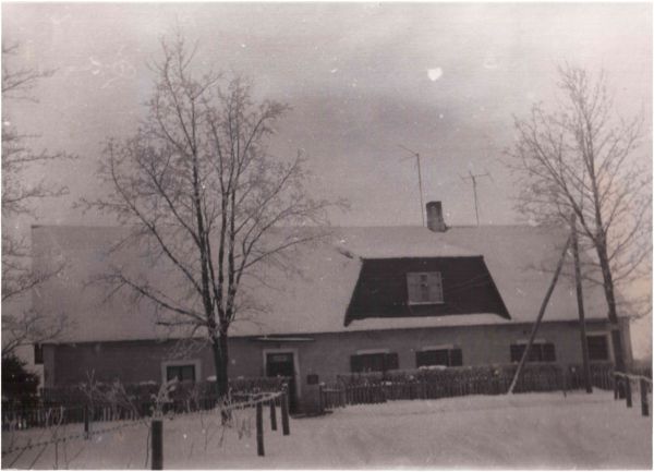 Koolimaja talvel 1960datel