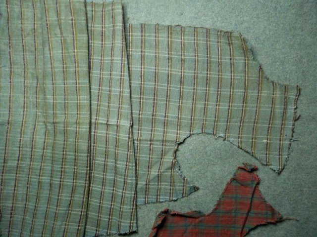 Takused, villaste triipudega kangad. Kasutati seelikuteks, jakkideks, kasukakateteks jms. 19. - 20. sajandi vahetus. Vilivalla, Pearna.