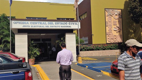 Oficialía central del estado civil en Santo Domingo
